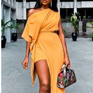 One Shoulder Ruched Slit Bodycon Bodycon Dress
